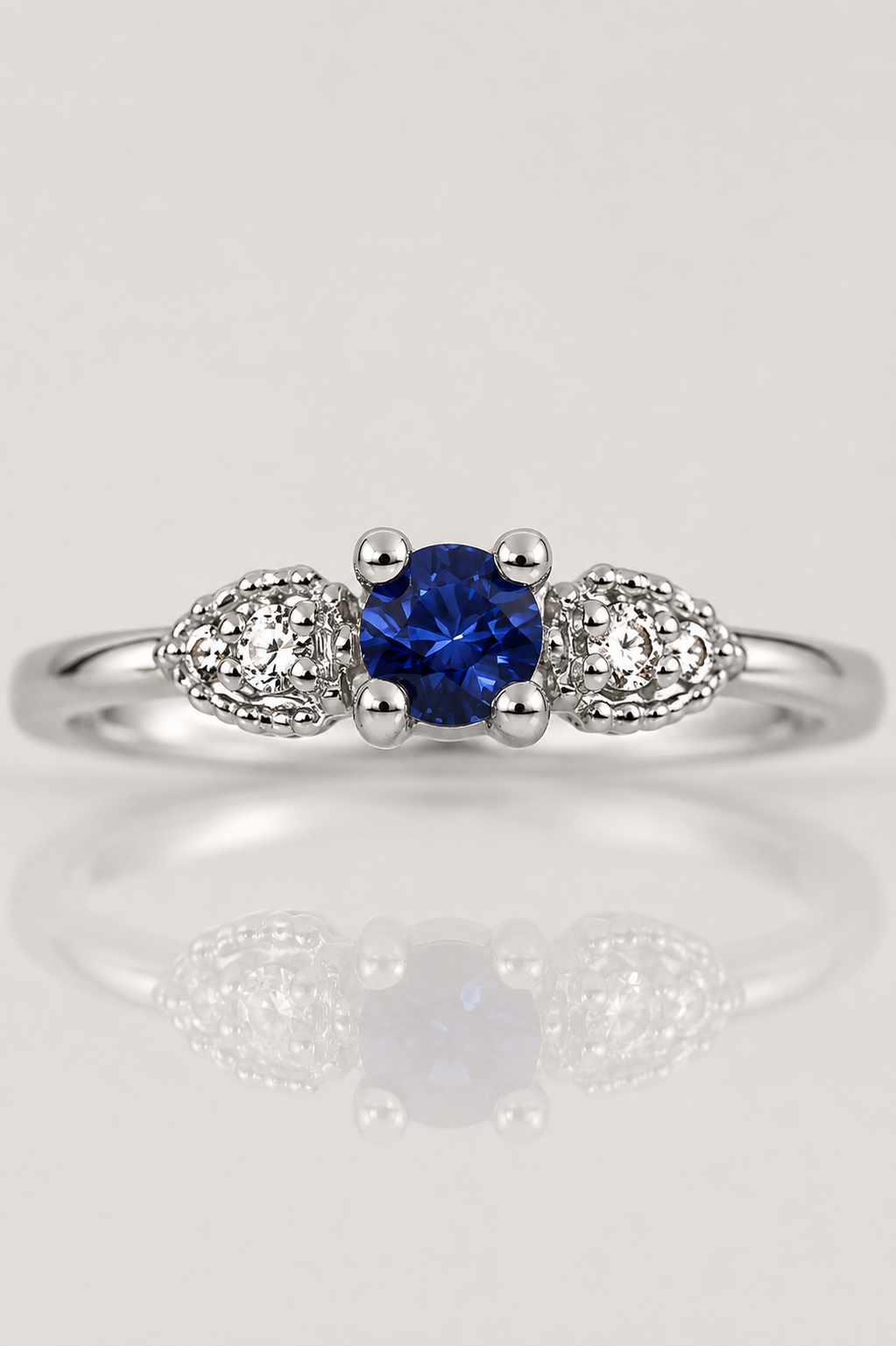 Anillo Esmeralda de Amalfi