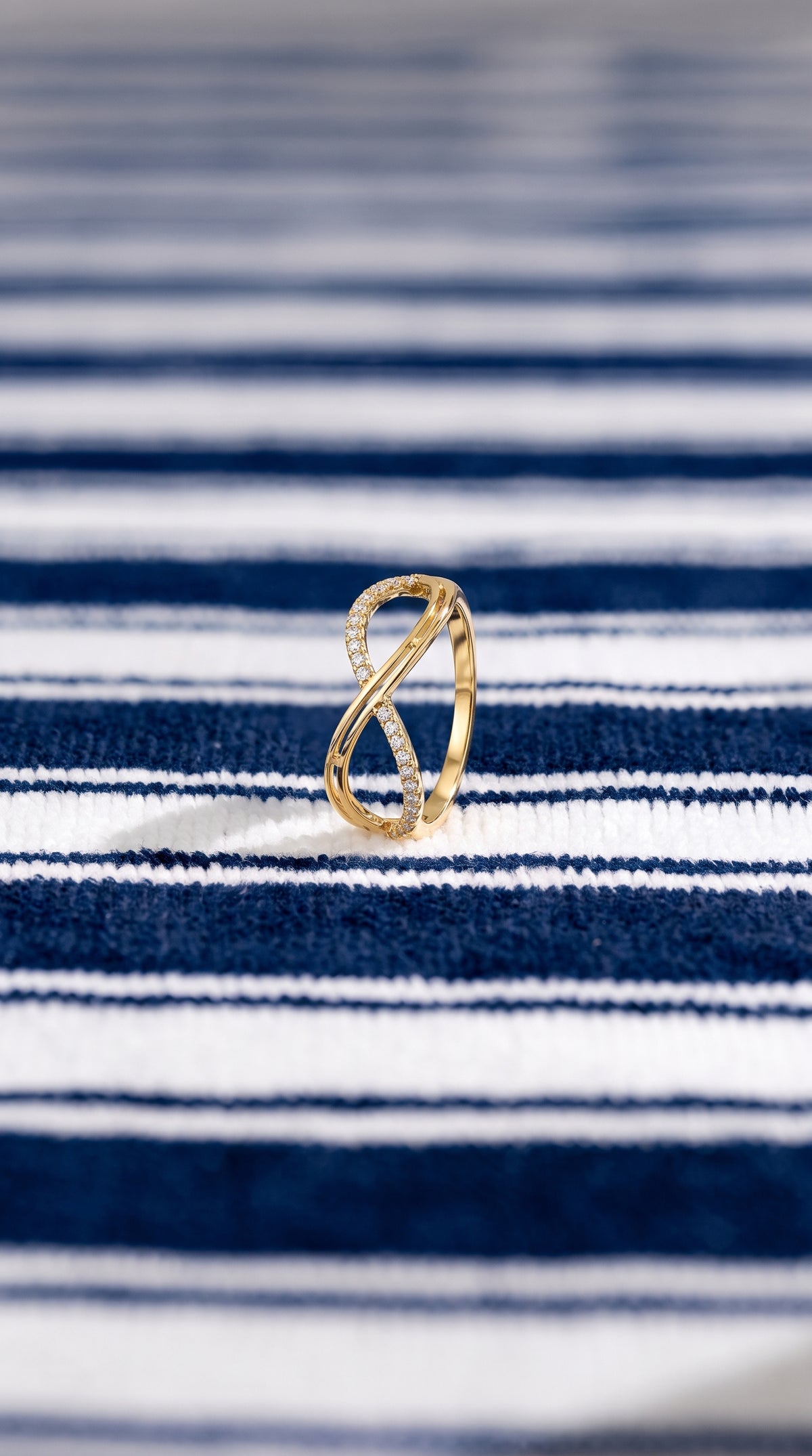 Anillo Infinito de Formentera - ORO 18K