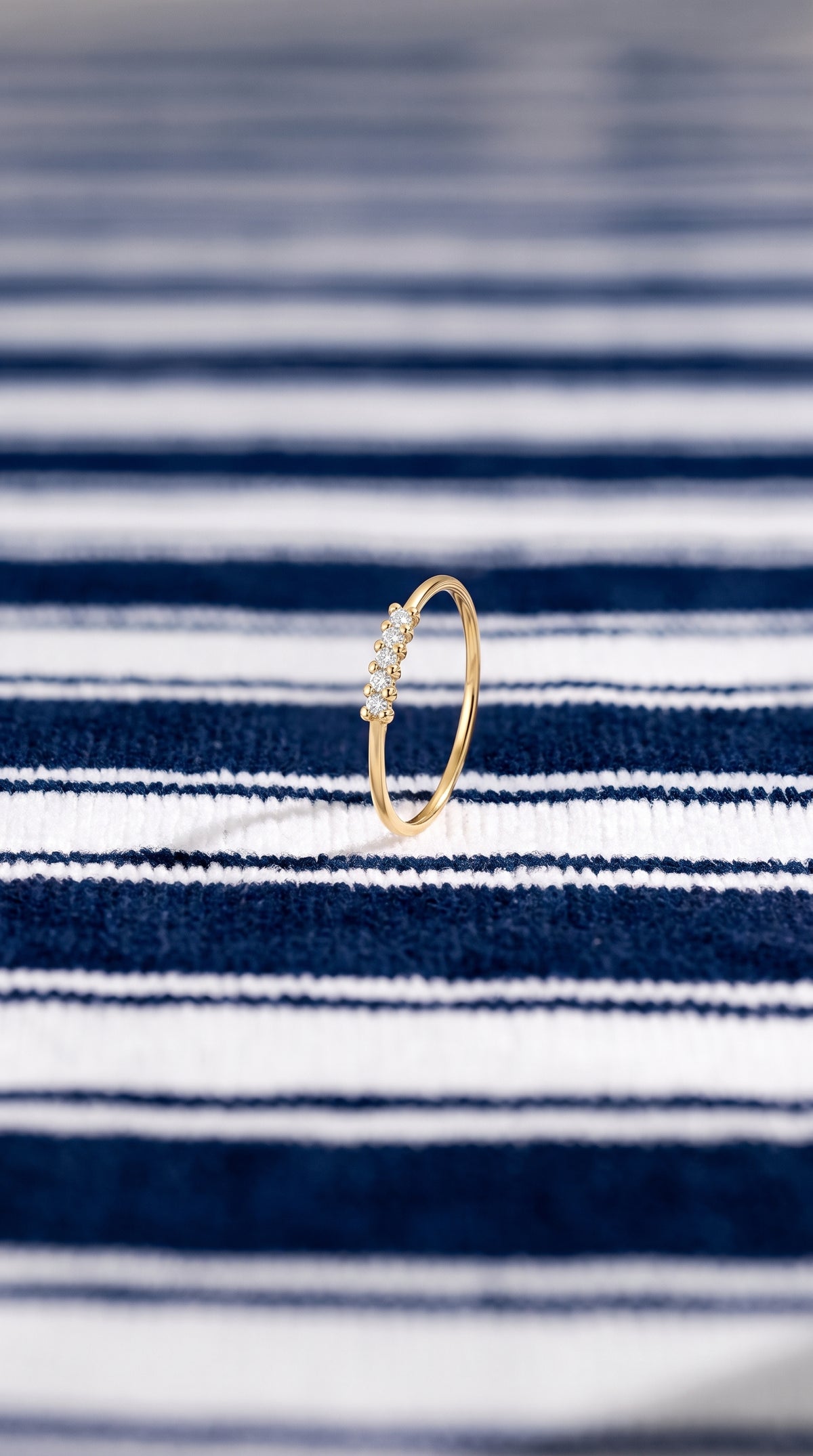 Anillo Línea Real