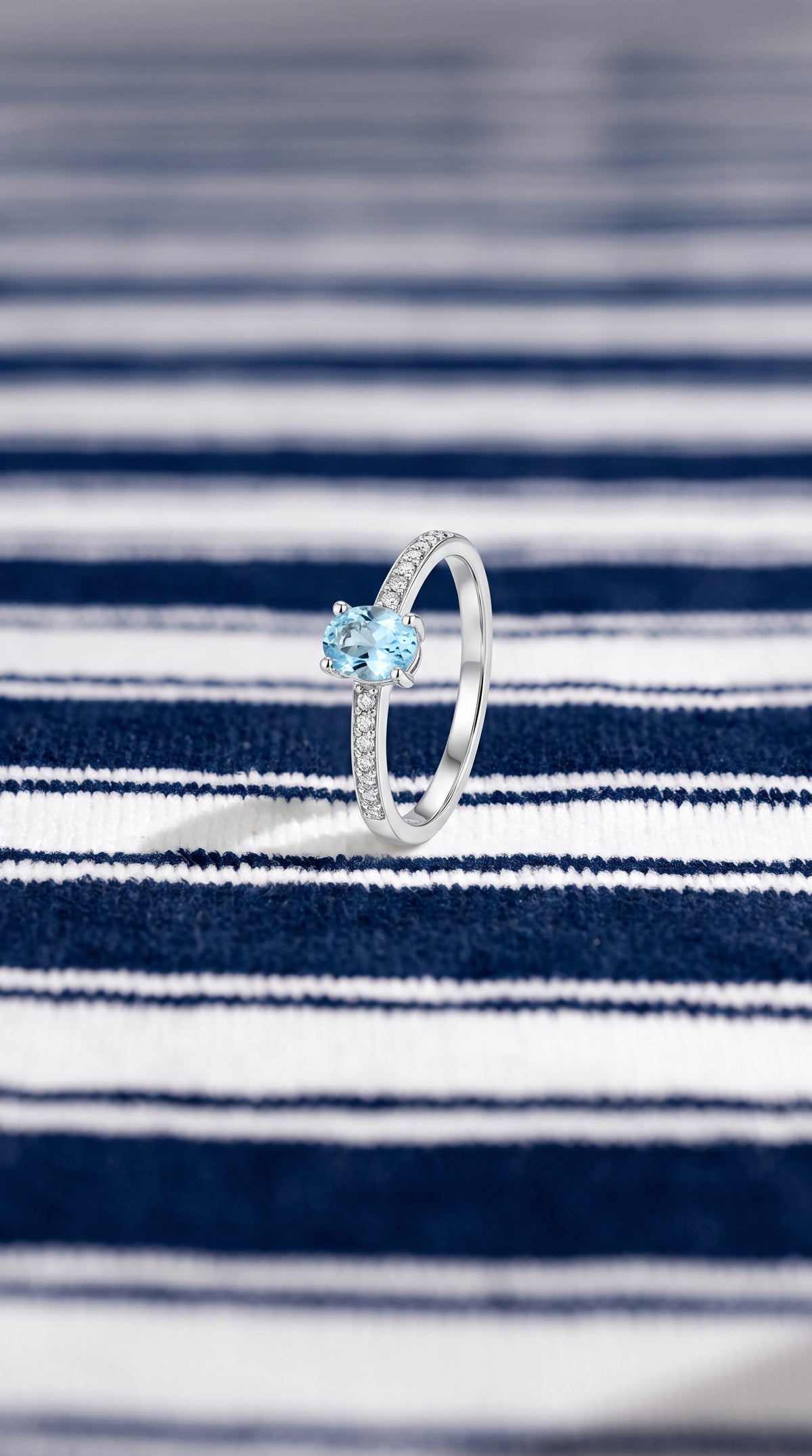 Anillo Brisa Aguamarina