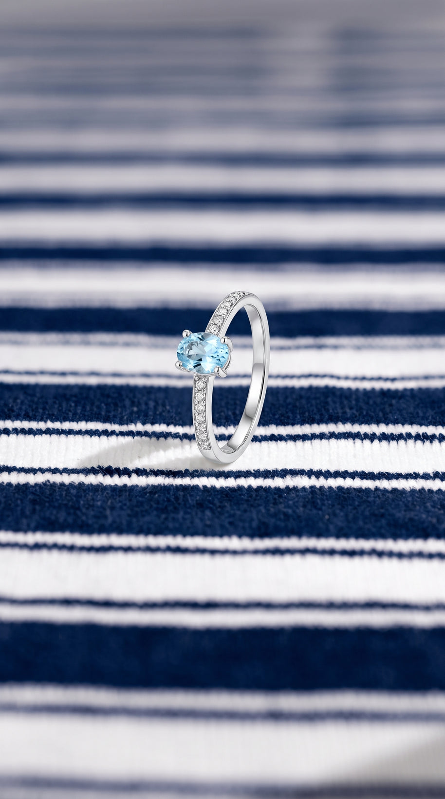 Anillo Brisa Aguamarina
