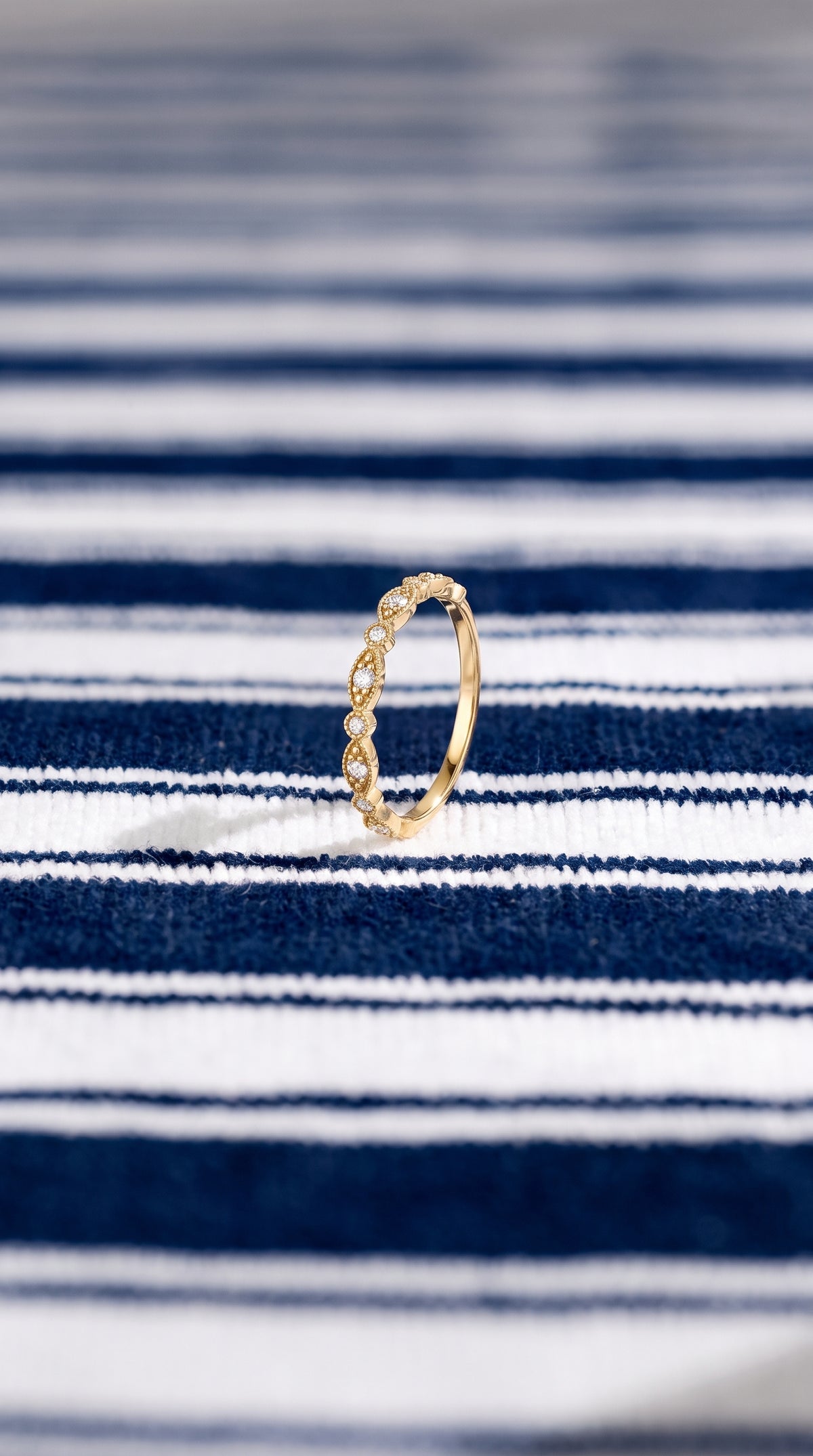 Anillo Cadencia Dorada