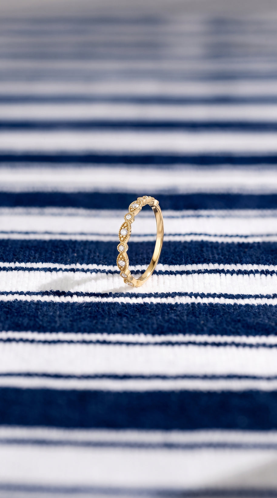 Anillo Cadencia Dorada