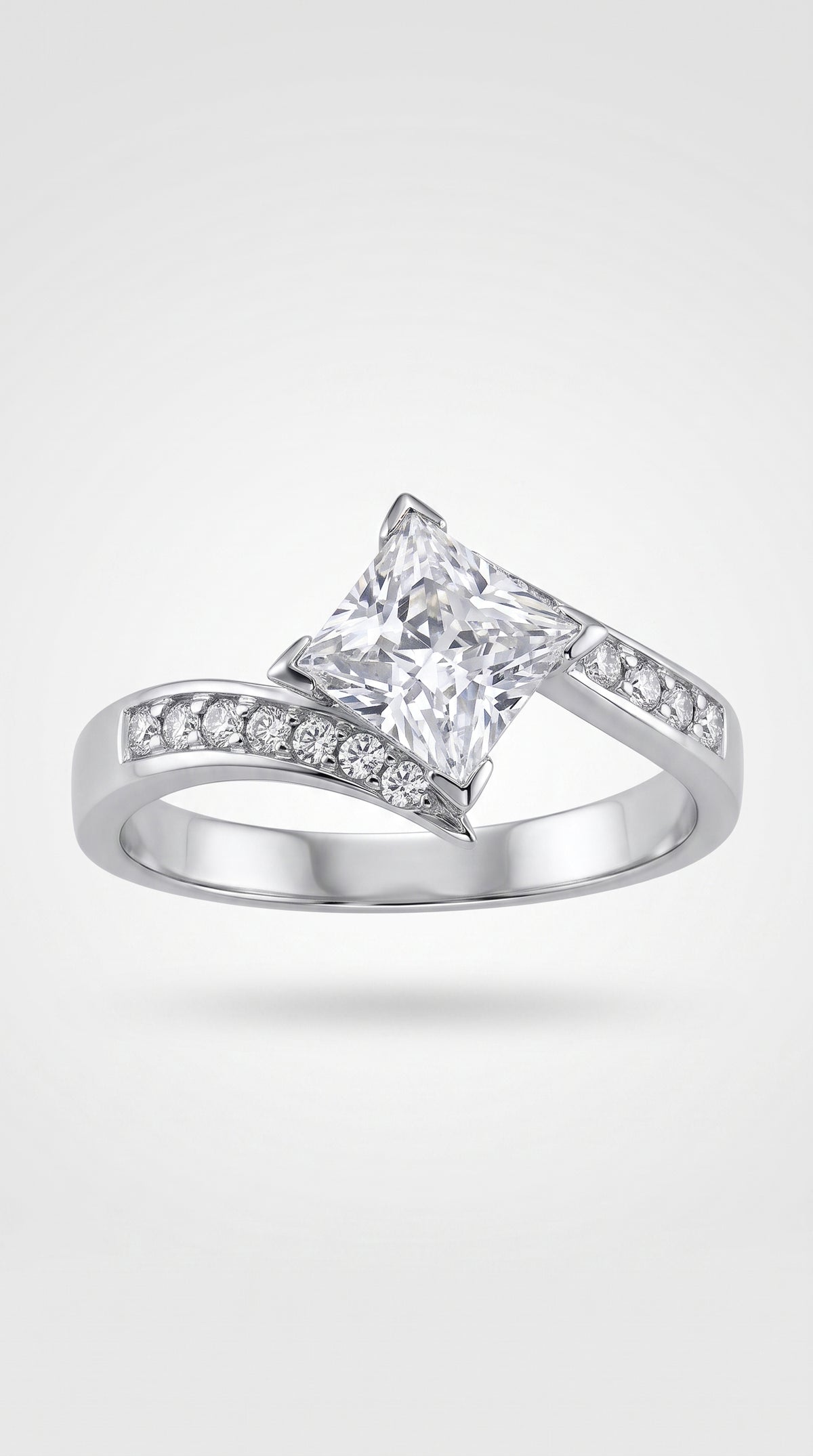 Anillo Prisma de Levante