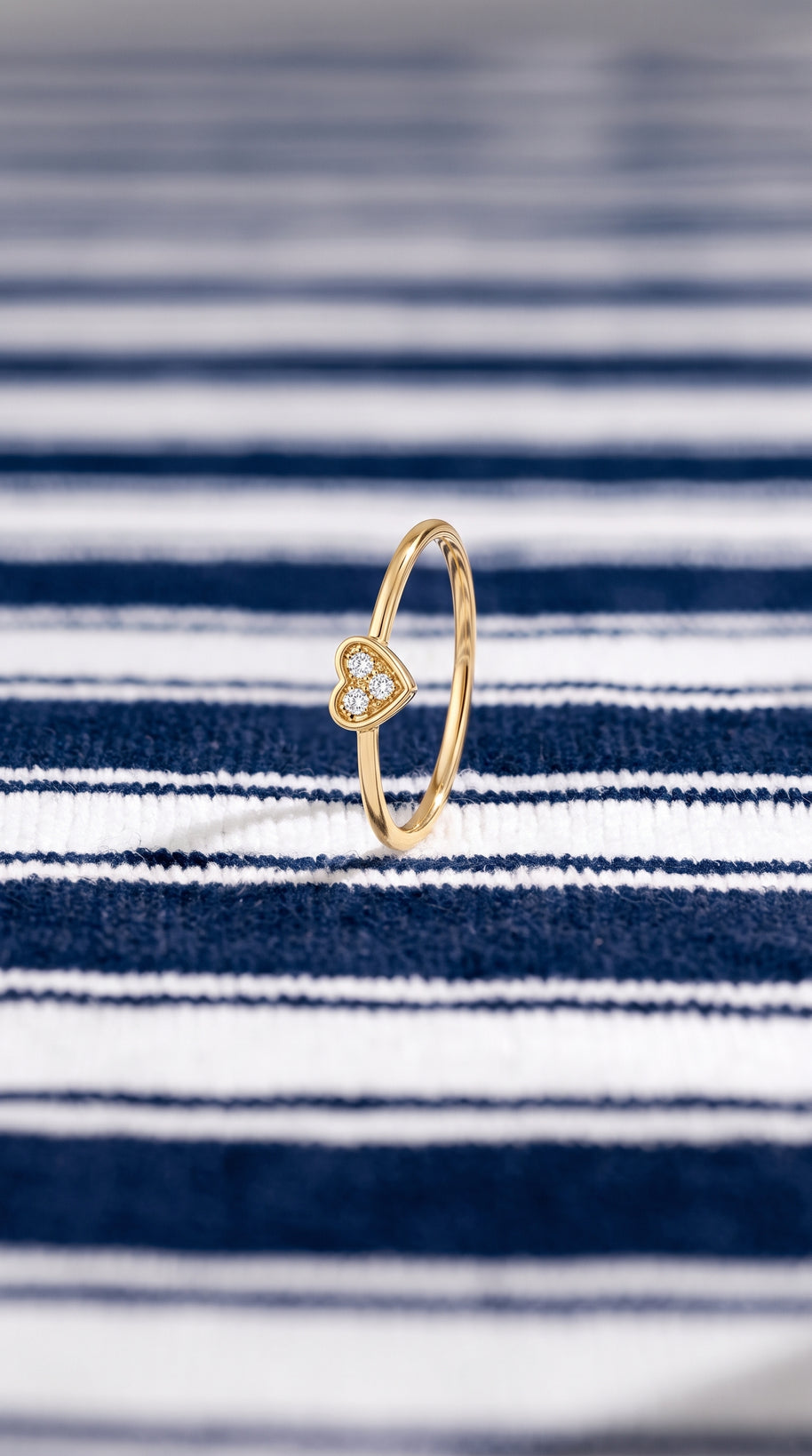 Anillo Corazón de Oro