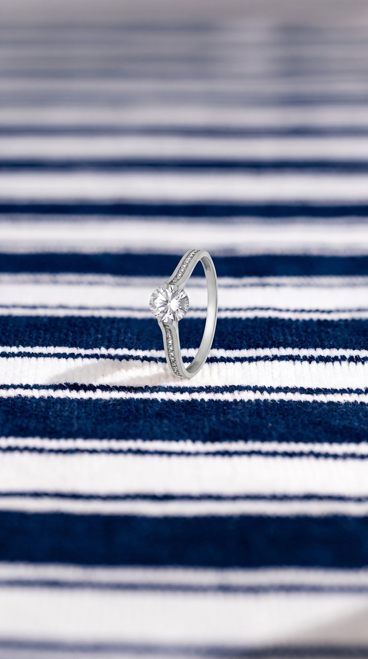 Anillo Estela Marina
