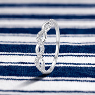 Anillo Mareas Entrelazadas