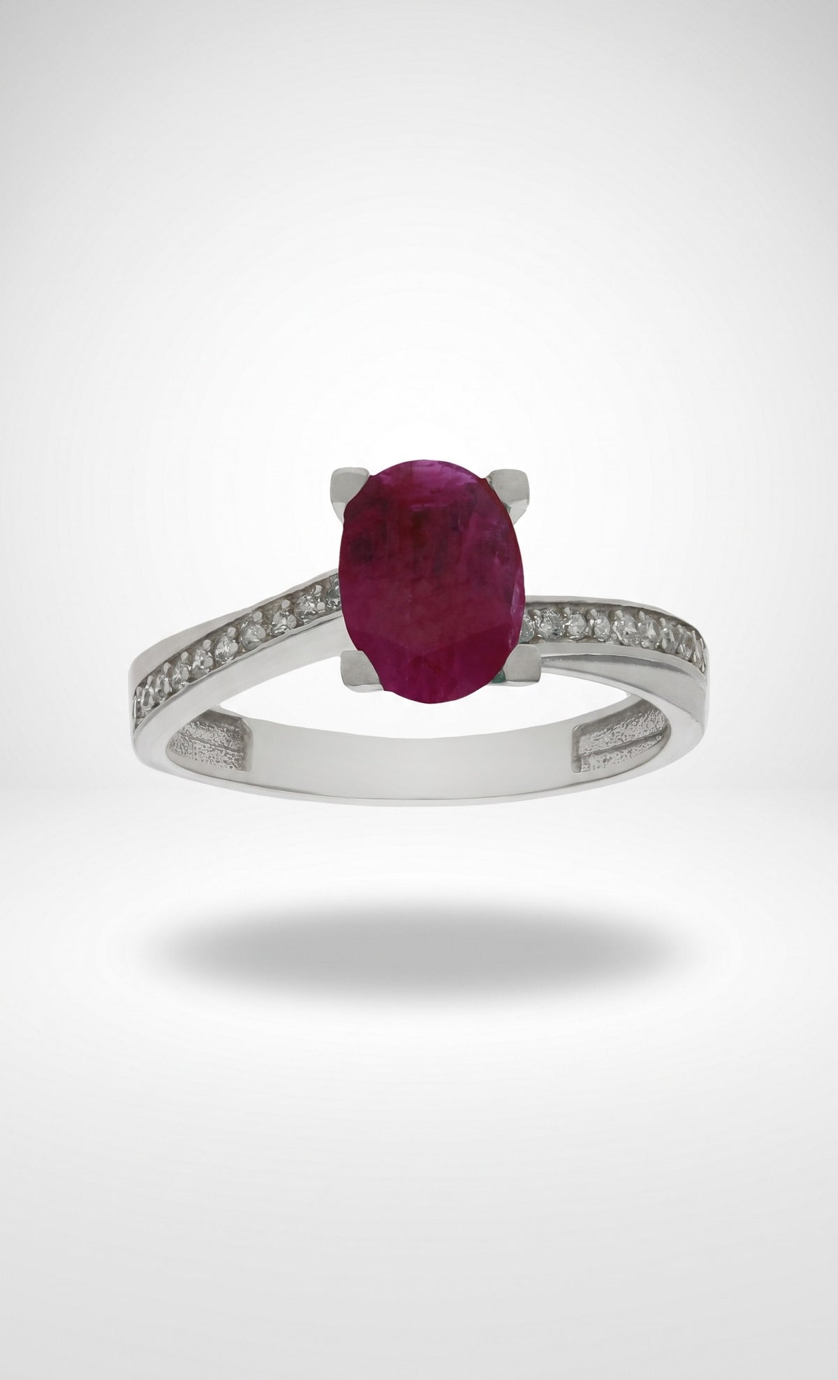 Anillo Rubí de Cadaqués
