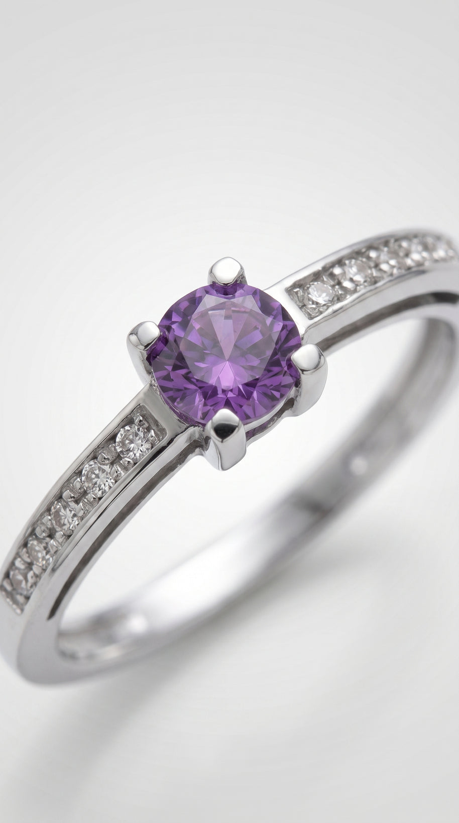 Anillo Aura de Amatista