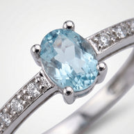Anillo Brisa Aguamarina