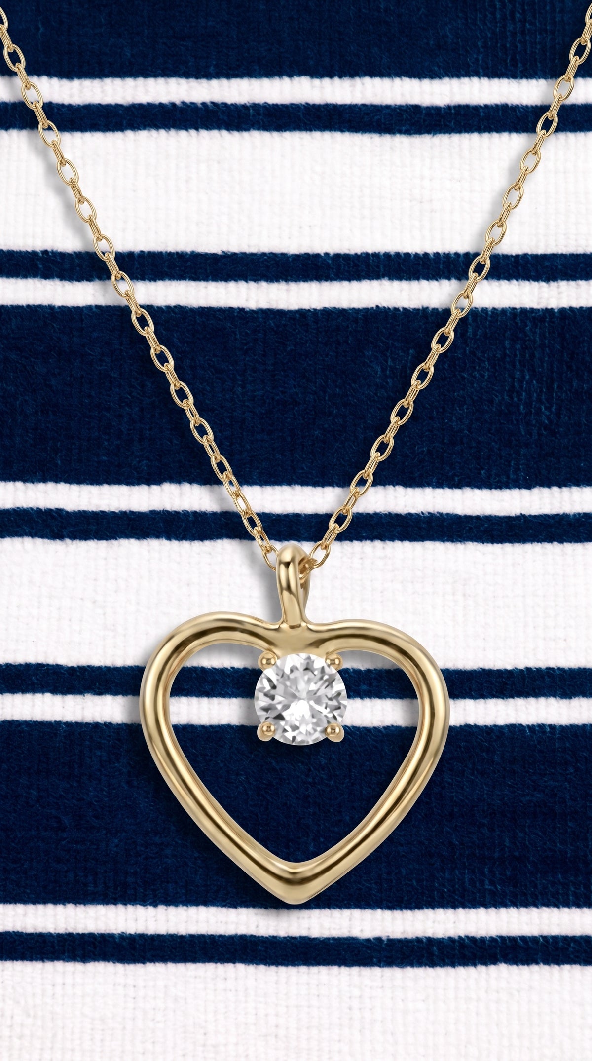 Collar Corazón Suspendido