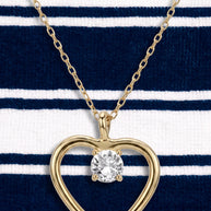 Collar Corazón Suspendido