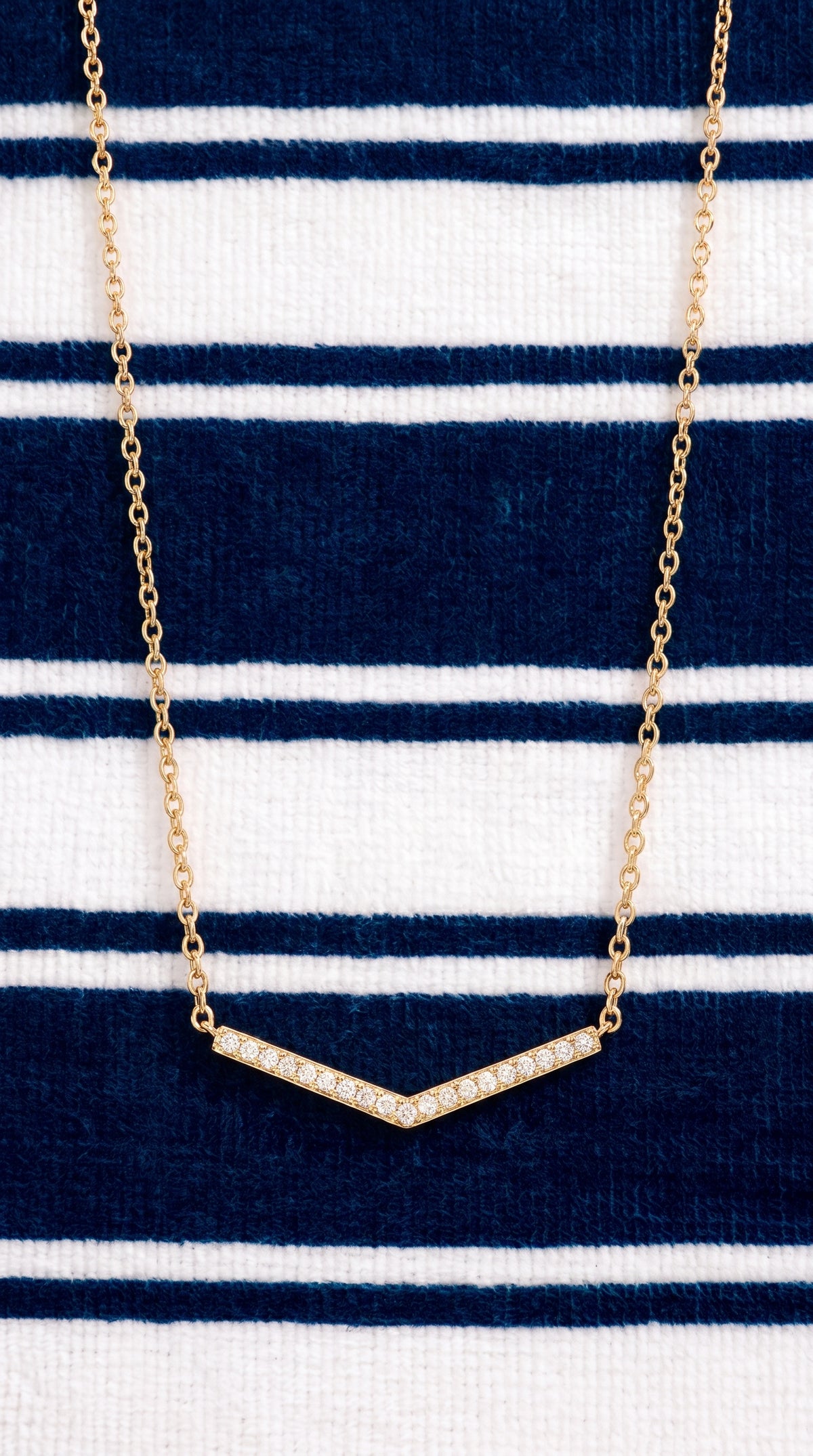 Collar Trazo Dorado - ORO 18K