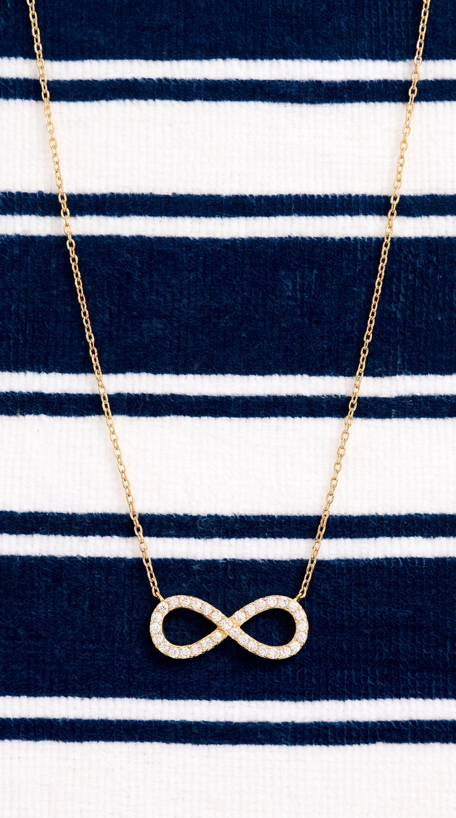 Collar Eterno Dorado