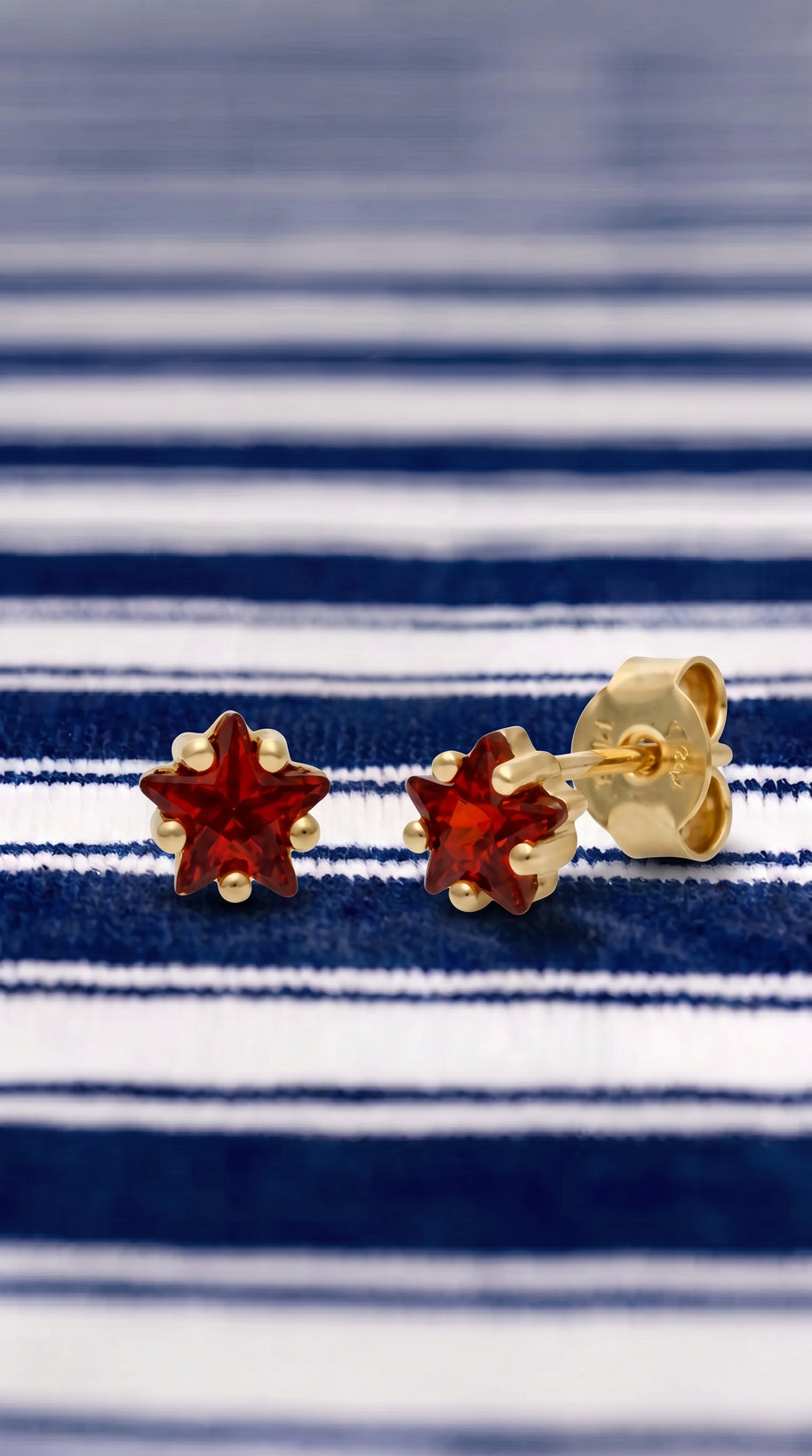 Pendientes Estrella Rubí