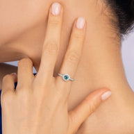 Anillo Esmeralda de Forte dei Marmi